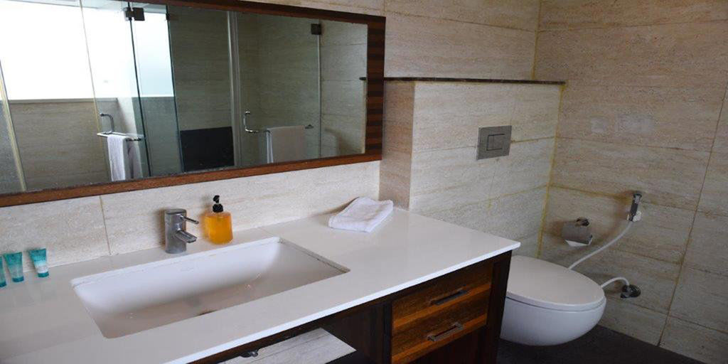 The Madison Hotel Új-Delhi Kültér fotó